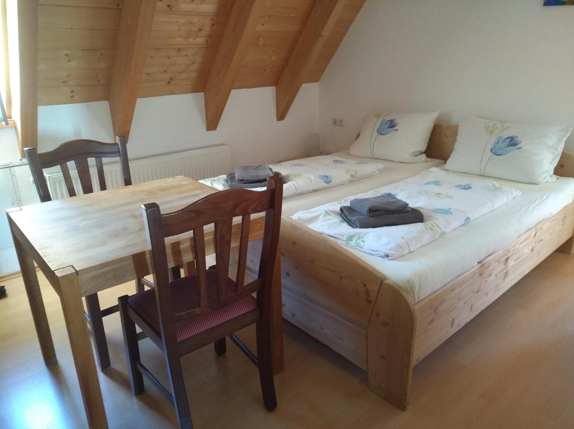 Gasthaus Dollinger Dinkelsbuehl Room photo